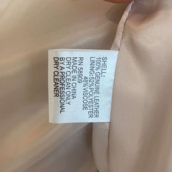 Antonio Milani Pink Suede Blazer - Picture 2 of 6